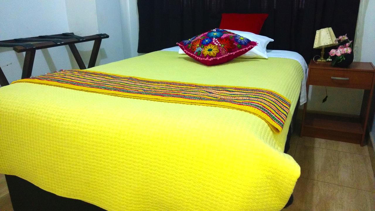 Hostal Mica Abancay Exterior photo
